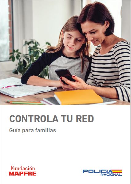Talleres Controla tu Red y Guías para Familias de la Fundación MAPFRE