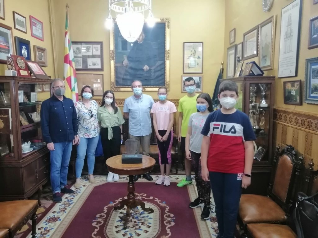 Concurso de relatos breves «COMBATE EL VIRUS DE LA DESIGUALDAD»