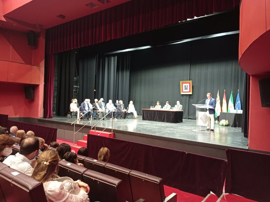 HOMENAJE A DOCENTES JUBILADOS