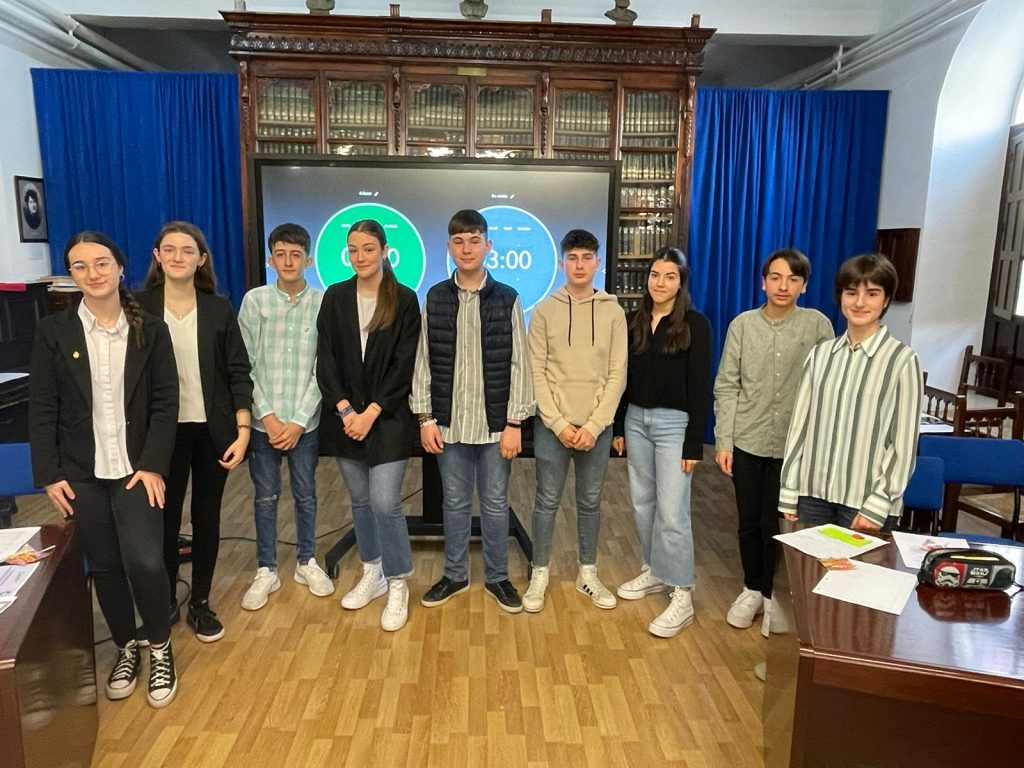 PRIMER TORNEO DE DEBATE EDUCATIVO AGUILAR Y ESLAVA