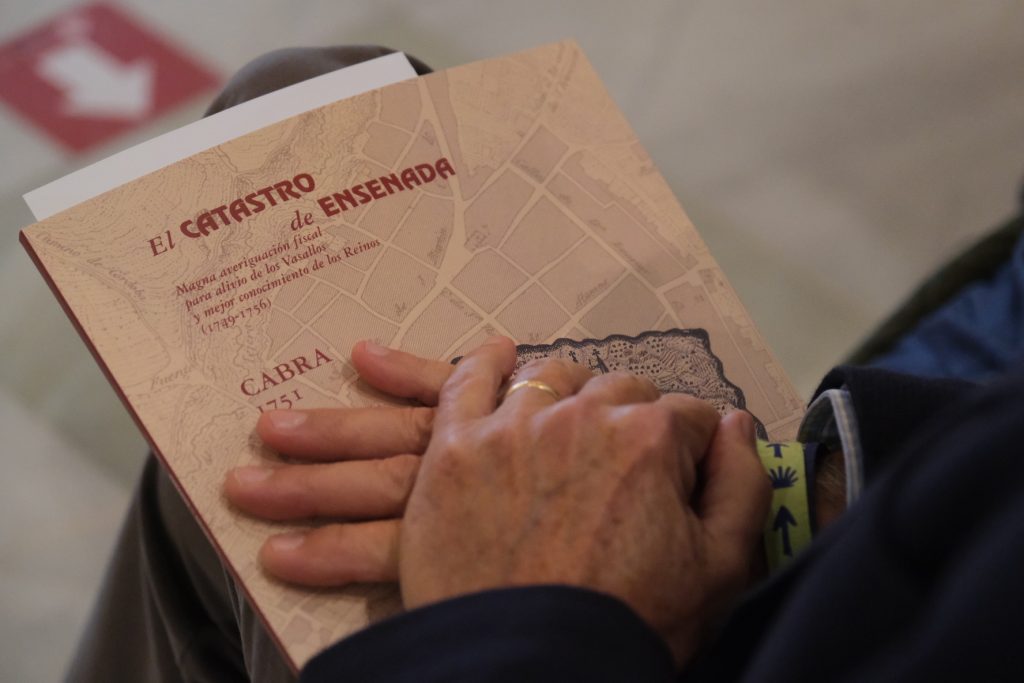 Inaugurada la exposición sobre Cabra en el Catastro de Ensenada