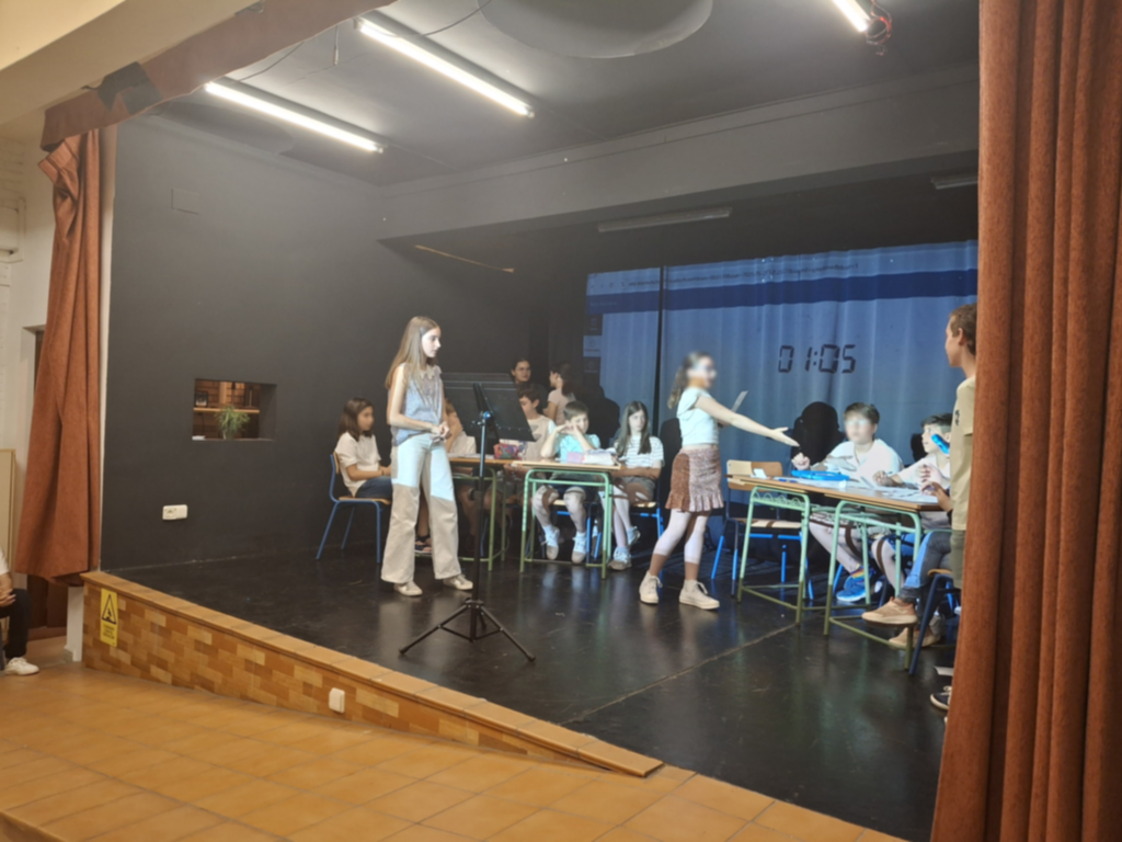 TALLER DE DEBATE EN EL CEIP CARMEN DE BURGOS