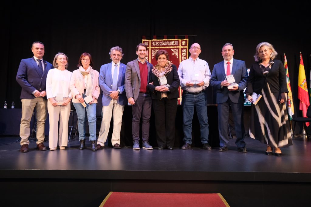 Acto de Inauguración municipal del curso académico 2025/2026 y homenaje a los docentes jubilados