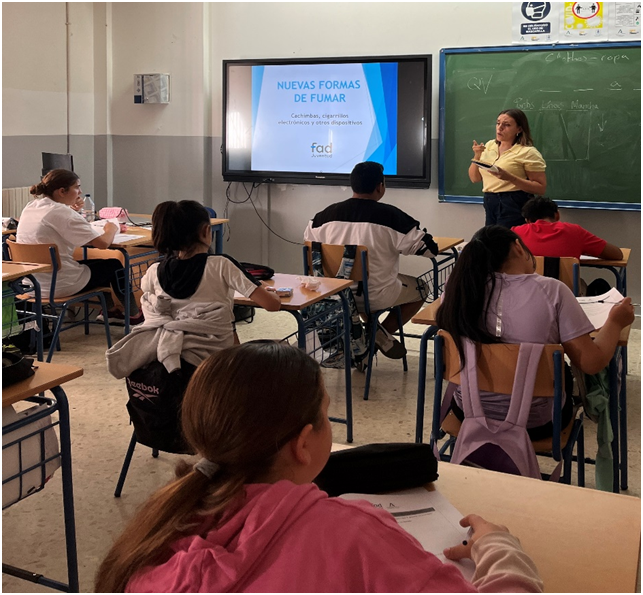 PREVENCIÓN DEL TABAQUISMO. Nuevas formas de fumar: vapers y cachimbas.