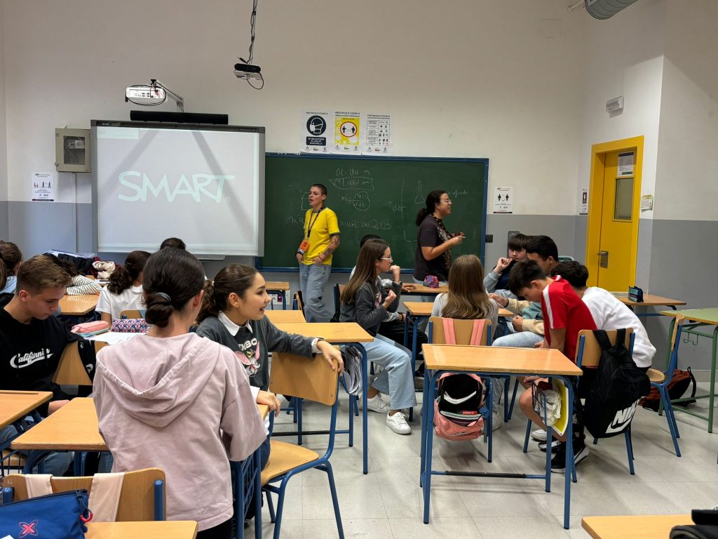 Taller “Por-no Dialogar: #LoRealMolaMás”