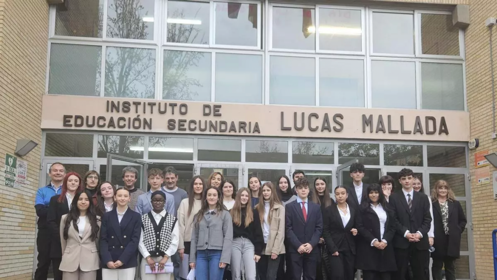 El IES Lucas Mallada de Huesca y el IES Aguilar y Eslava de Córdoba colaborarán para fomentar el debate y la oratoria