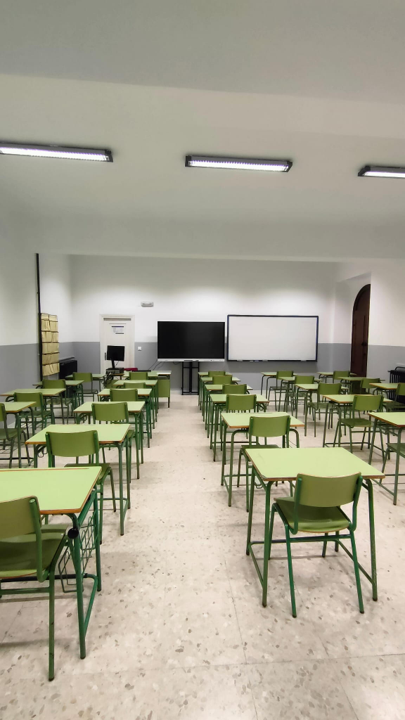 Reforma del aula «Gabinete Histórico de Física y Química»